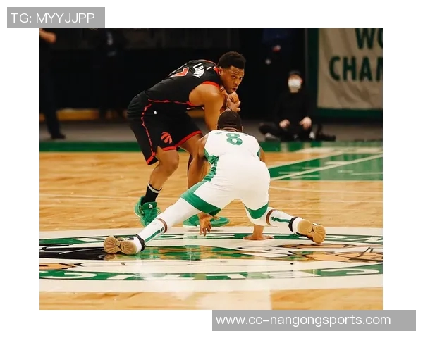 美记分析绿军新阵容潜力：普理查德与小白联手布朗布歇科塔组合