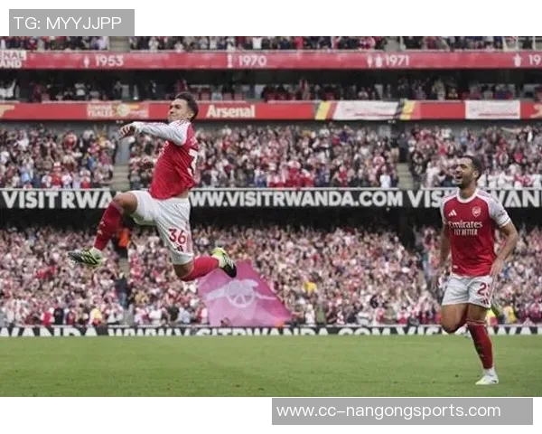 拜仁遭柏林联定位球逆袭终结连胜月底欧冠对决阿森纳引关注 拜仁遭柏林联定位球逆袭终结连胜月底欧冠对决阿森纳引关注