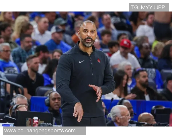 乌度卡分析赛季首个背靠背比赛球员疲态与活力不足问题 乌度卡分析赛季首个背靠背比赛球员疲态与活力不足问题