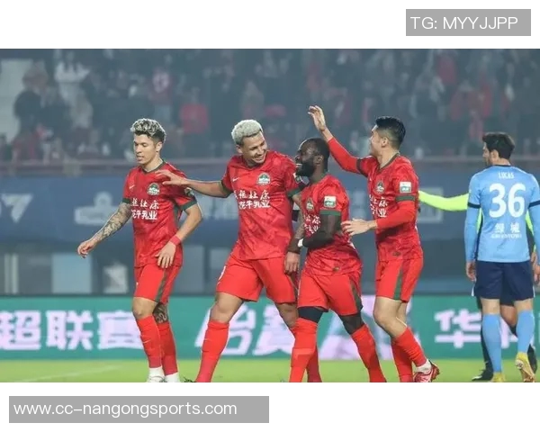 卡列洛谈比赛遭遇两个点球判罚影响球队表现的困难程度超出预期 卡列洛谈比赛遭遇两个点球判罚影响球队表现的困难程度超出预期