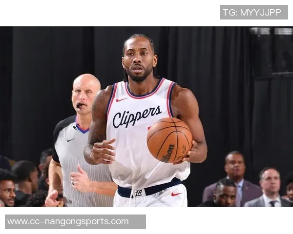 小卡生涯得分突破一万五快船急需他的得分助力 小卡生涯得分突破一万五快船急需他的得分助力